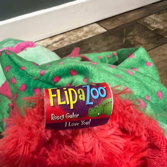 Flipazoo roses gator, stuffed animal, bear flips to gator - Picture 2 of 7